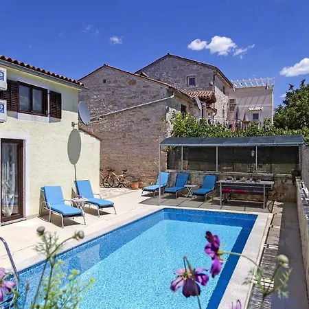 Holiday In Tar/porec/istrien 36857 Feriehus *
